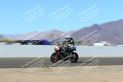 media/Jan-09-2022-SoCal Trackdays (Sun) [[2b1fec8404]]/Front Straight Speed Shots (1pm)/